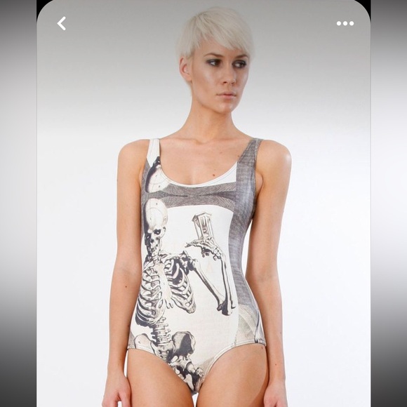 Blackmilk Clothing Resurrection Swim Size Large- PC - Picture 7 of 7